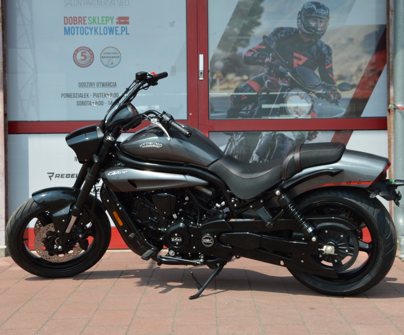 Motocykl HYOSUNG GV650 ABS Motocykl HYOSUNG GV650 ABS