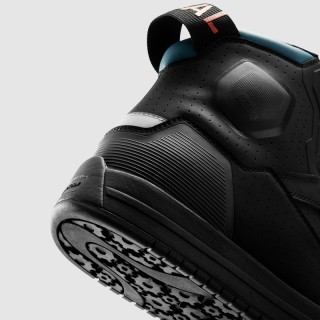 BUTY MOTOCYKLOWE REBELHORN VANDAL 2 BLACK BLUE RED 39