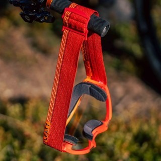 LEATT GOGLE ROWEROWE VELOCITY 4.0 GOGGLE X-FLOW MTB IRIZ RED 26% KOLOR CZERWONY/POMARAŃCZOWY SZYBKA MULTICOLOR LUSTRO